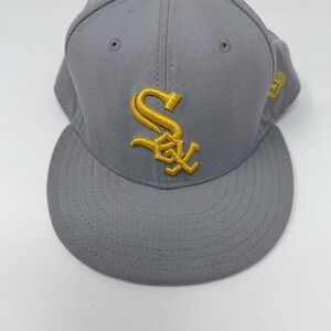 New Era 59FIFTY Chicago White Sox Fitted Hat Gray & Yellow Size 7 3/4 MLB Cap